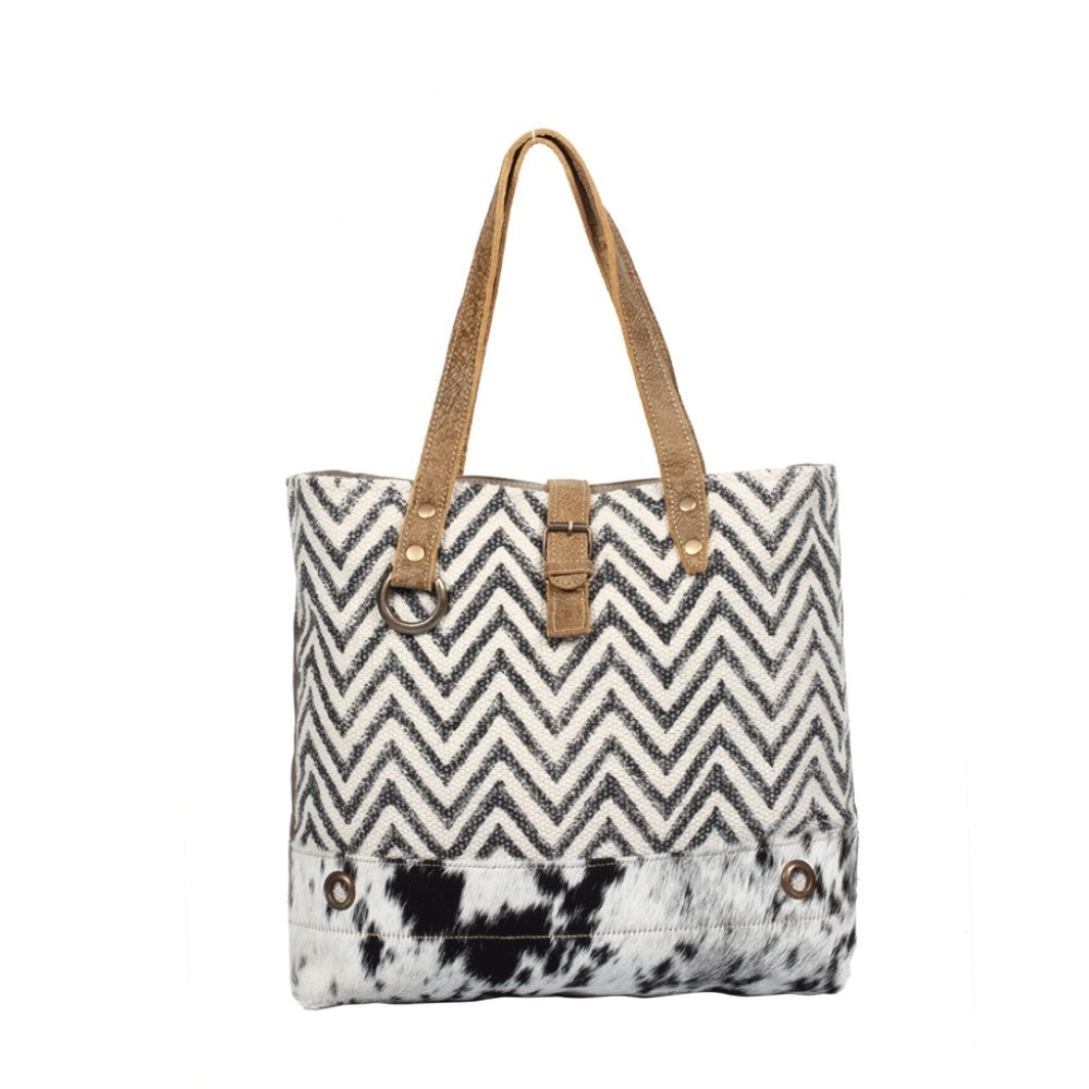 APPLIQUE TOTE BAG